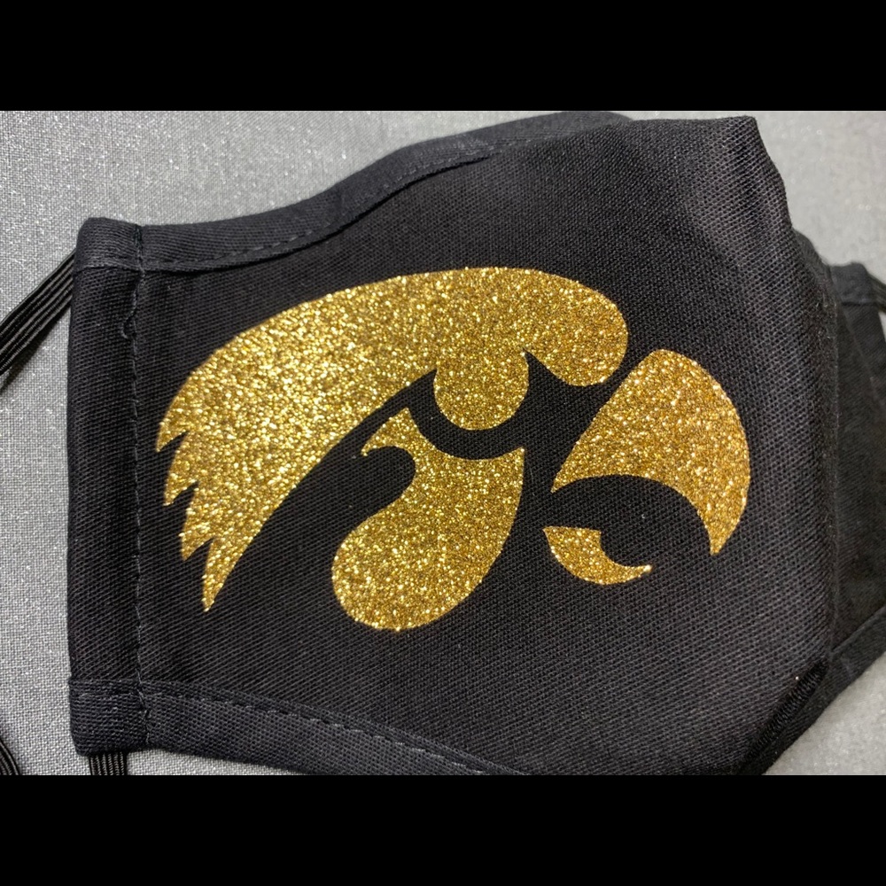 Iowa Hawkeye face mask -adjustable reusable - Picture 4 of 7